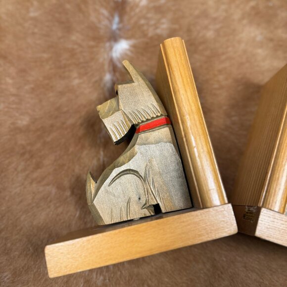 Vintage Hand-Carved Wooden Dog Bookends – Hans Schult Germany - Picture 2 of 5